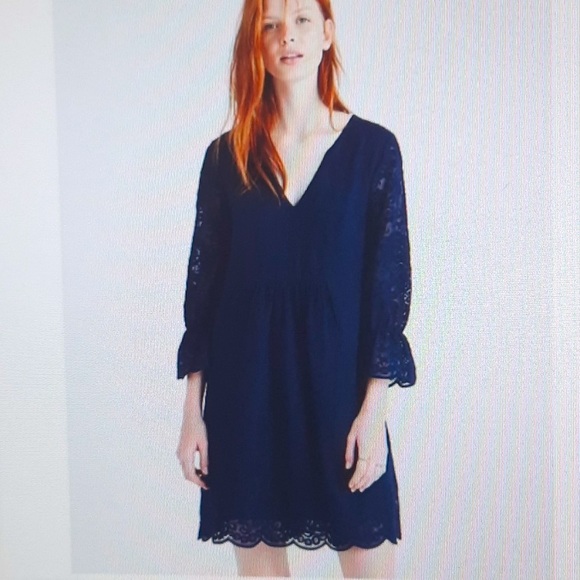 Madewell Dresses & Skirts - Madewell embroidered Slowsong navy blue lace dress 2.  In excellent condition.
